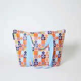 Zip Medium Tote – Square Garden