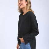 Jayne Throw On Top Black